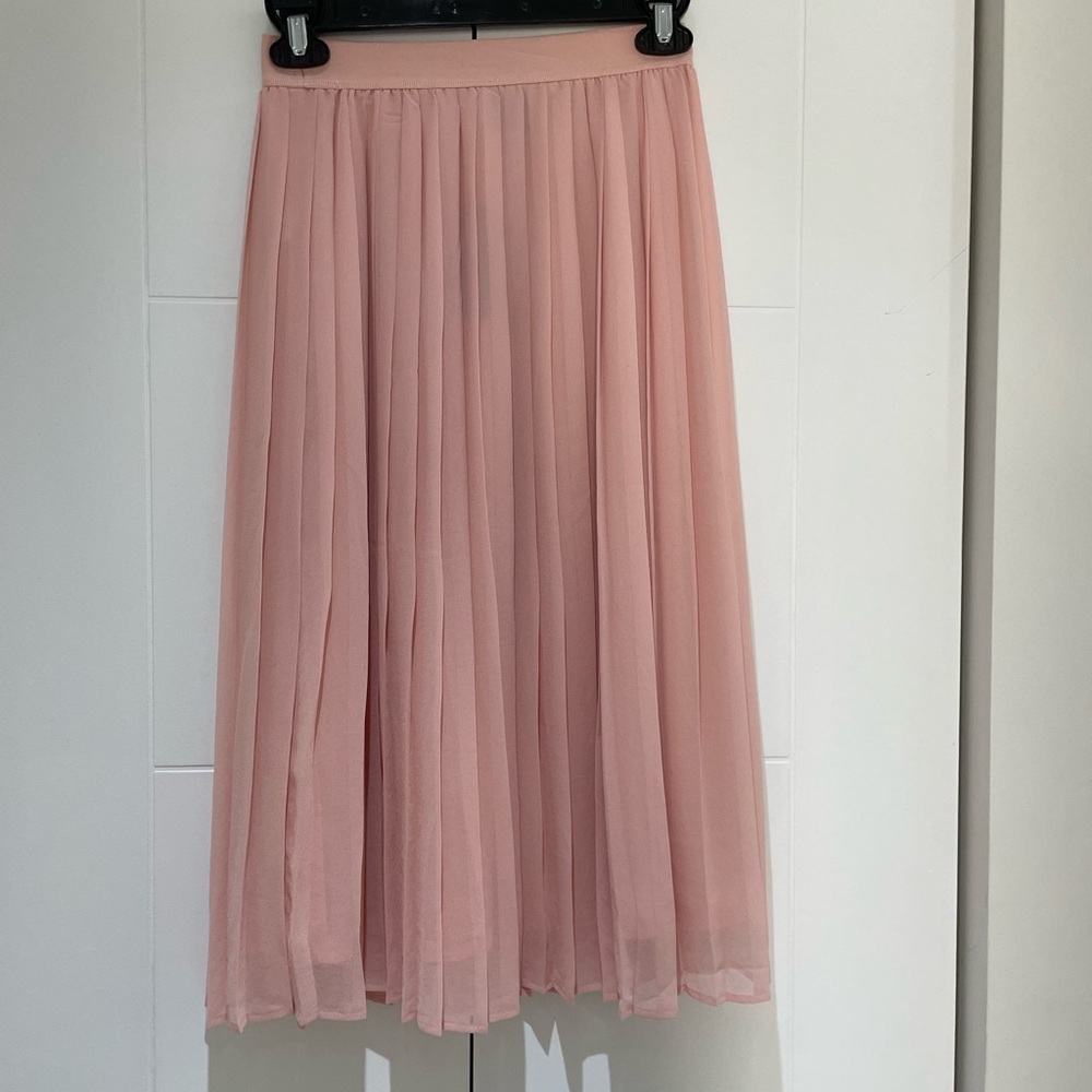 Hollister Pink Pleated Midi Skirt